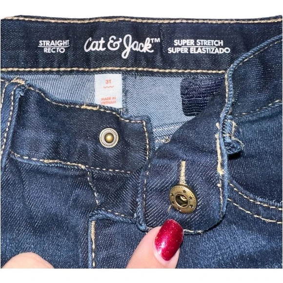 Cat and Jack straight leg jeans. Size 3t - Picture 2 of 4
